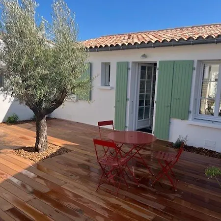 Maison De Avec Jardin Verdoyant A - Fr-1-835-25 *